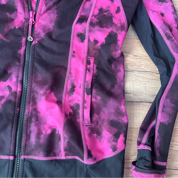 Lululemon Daily Practice Jacket women’s pink and black jacket size 4 - Picture 7 of 13